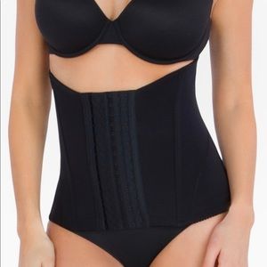 Belly Bandit Mother Tucker Corset
